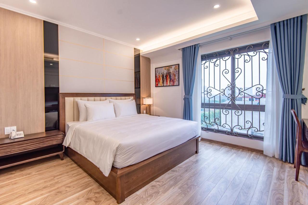 Reyna Luxury Hotel & Spa Hanoi Buitenkant foto