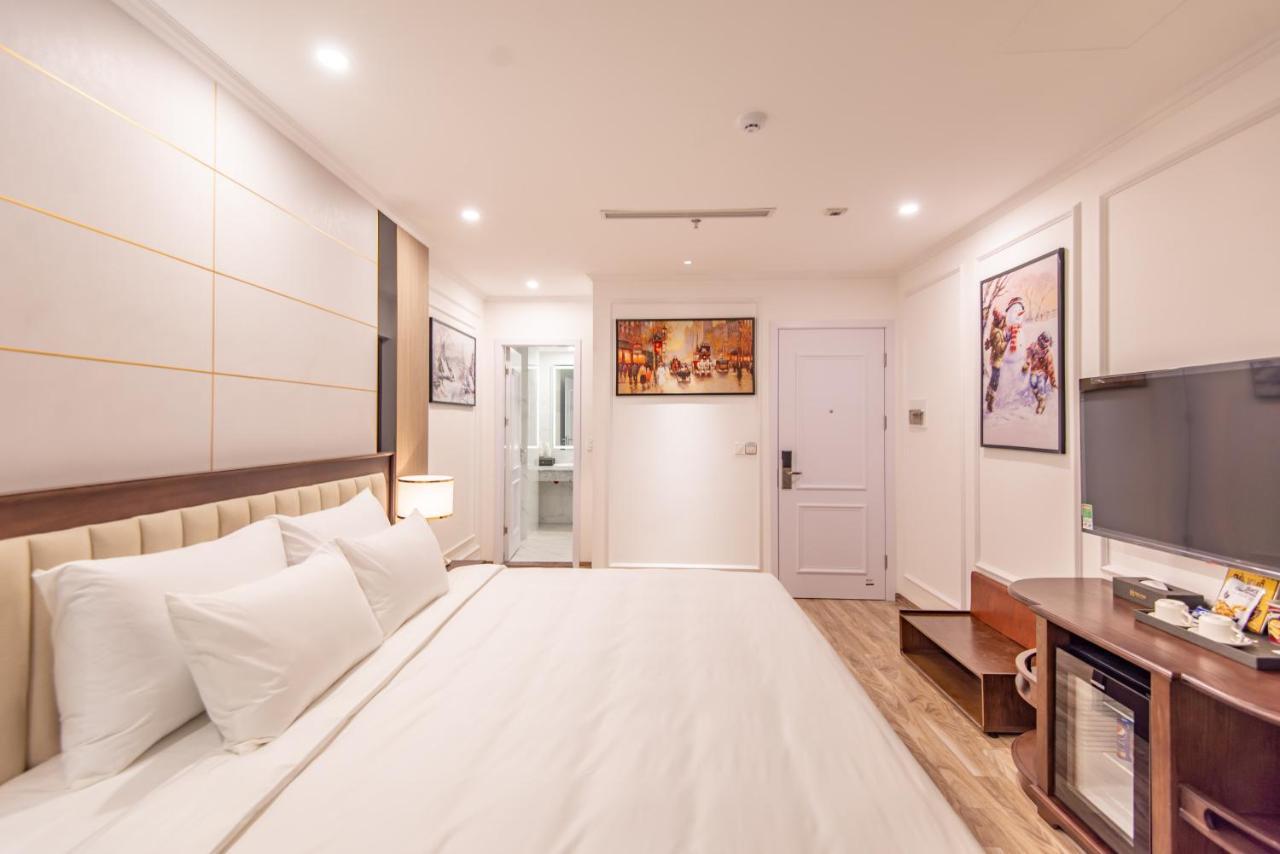 Reyna Luxury Hotel & Spa Hanoi Buitenkant foto