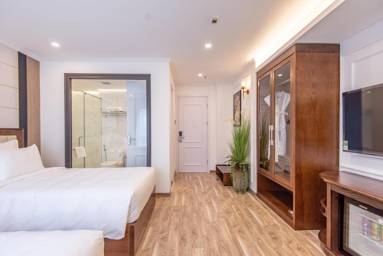 Reyna Luxury Hotel & Spa Hanoi Buitenkant foto