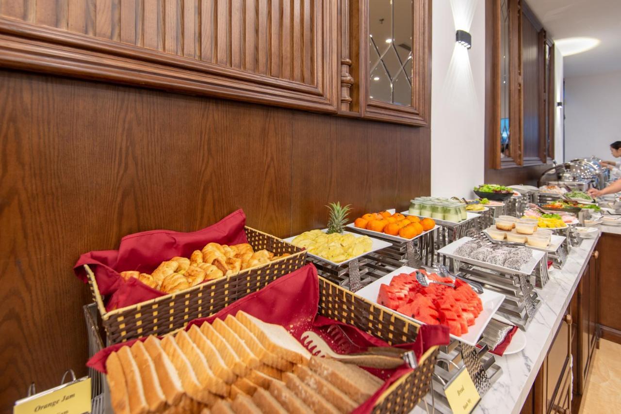 Reyna Luxury Hotel & Spa Hanoi Buitenkant foto
