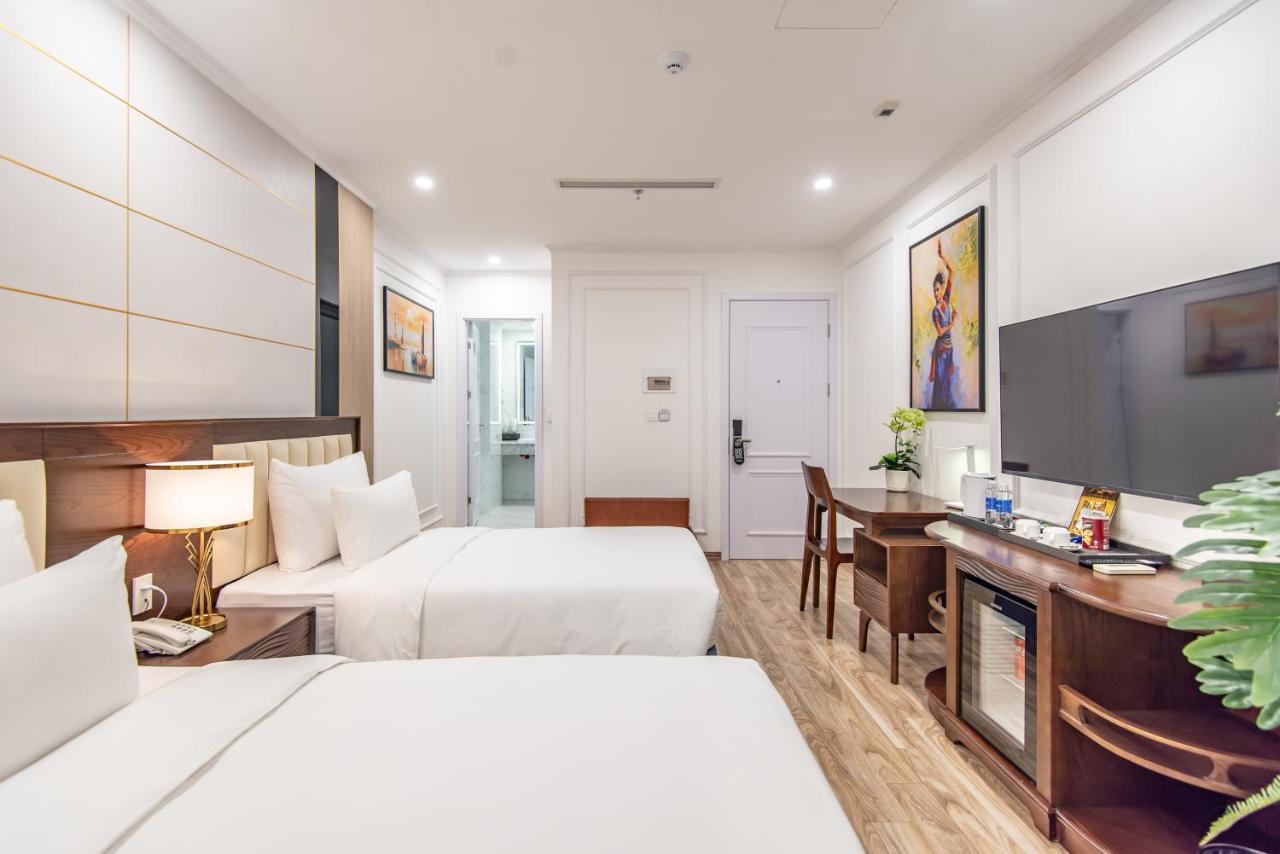 Reyna Luxury Hotel & Spa Hanoi Buitenkant foto